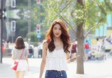 快 点 操 干 的 淫 叫 求 饶 艺 校 年 轻 漂 亮 的 萌 妹 子 学 闺 蜜 援 交 和 网 上 客 户酒 店 开 房